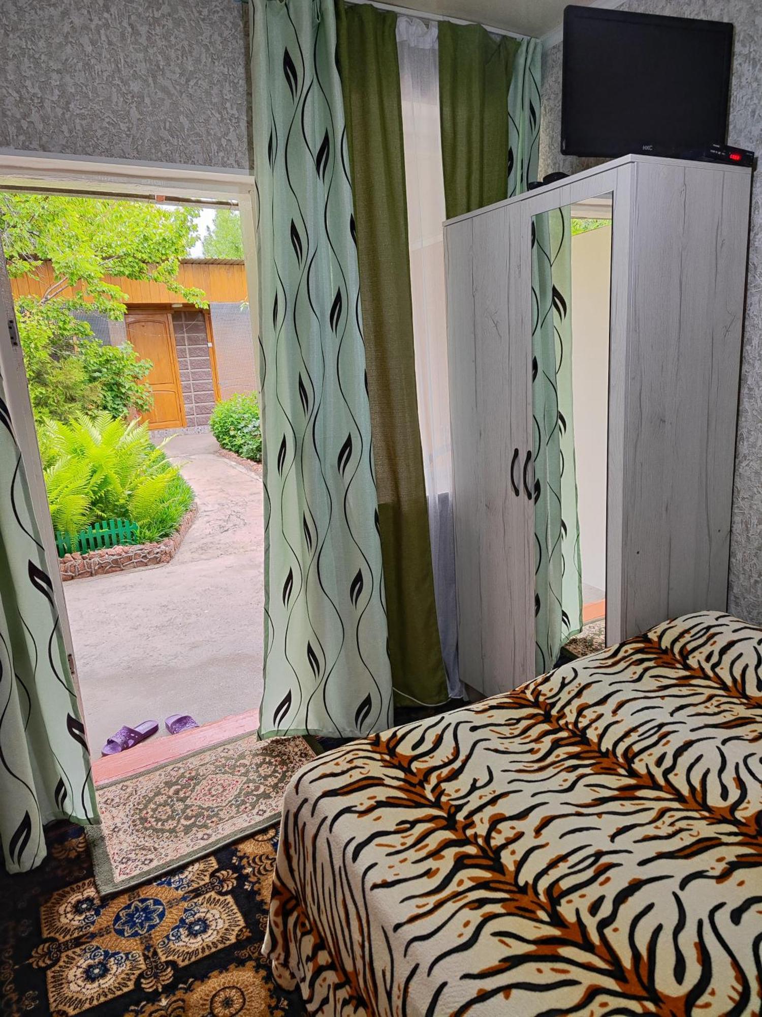 Olga Guest House 乔尔蓬阿塔 外观 照片