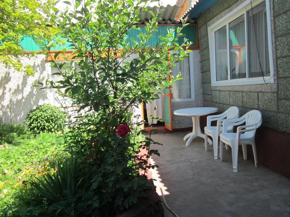 Olga Guest House 乔尔蓬阿塔 外观 照片